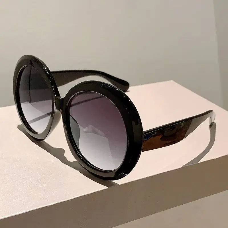Designer Sunglasses - Lunettes de soleil rondes surdimensionnées pour