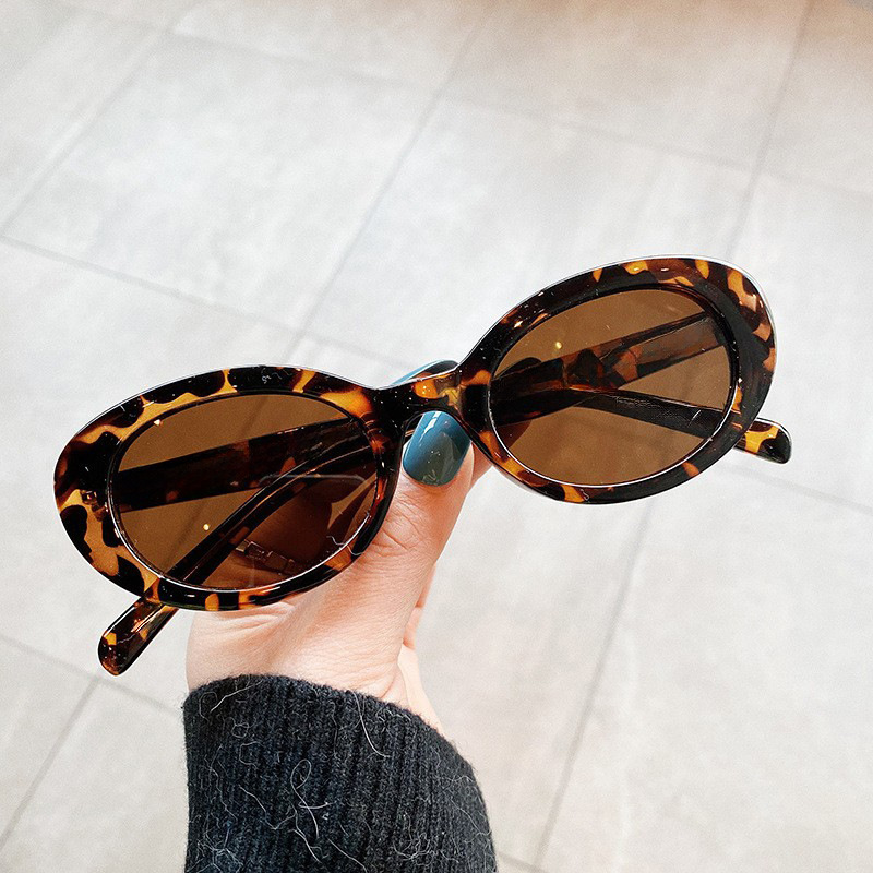 Lunettes de soleil ovales vint - Designer Sunglasses avis et prix